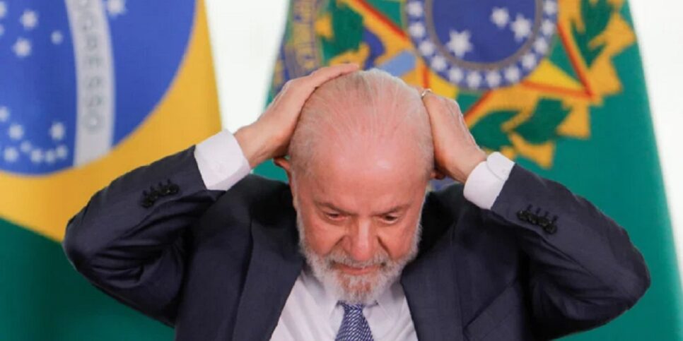 Dívida Brasileiros Lula autoriza cartões de crédito (Foto: Sérgio Lima/ Poder360)