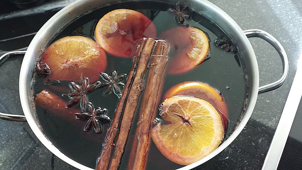 São João sem vinho quente/ quentão não é festa (Foto: Reprodução/ Internet)