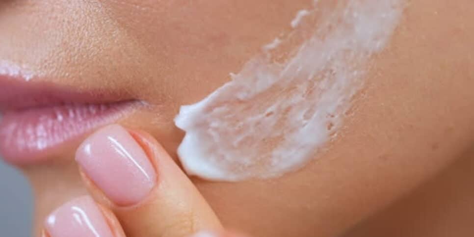 Tenha uma pele de bebê! Elimine TODAS as rugas (Foto: iStock)