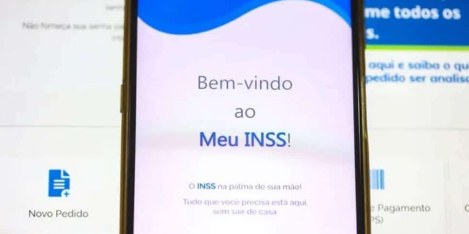 Anúncio oficial do INSS sobre auxílio CORTADO choca população (Foto: rmcarvalhobsb/depositphotos)
