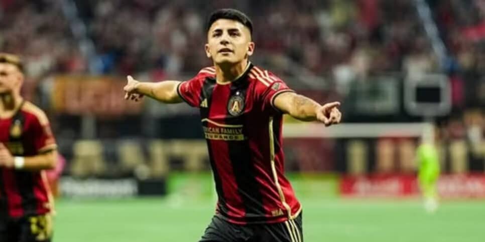 Confirmado! Thiago Almada defenderá o Botafogo: "137,4 milhões" (Foto: Divulgação/Reprodução)