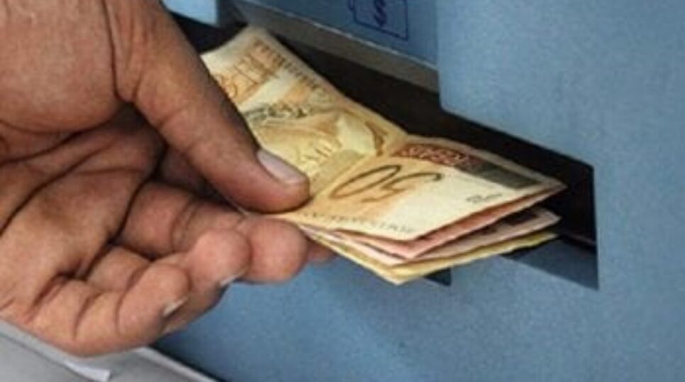 Dinheiro extra na conta dessas pessoas (Foto: Reprodução/Internet)