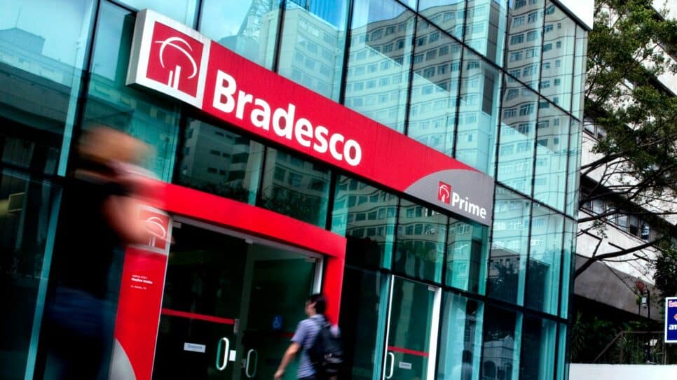 BRADESCO lança comunicado importante para ESTES CPFs!