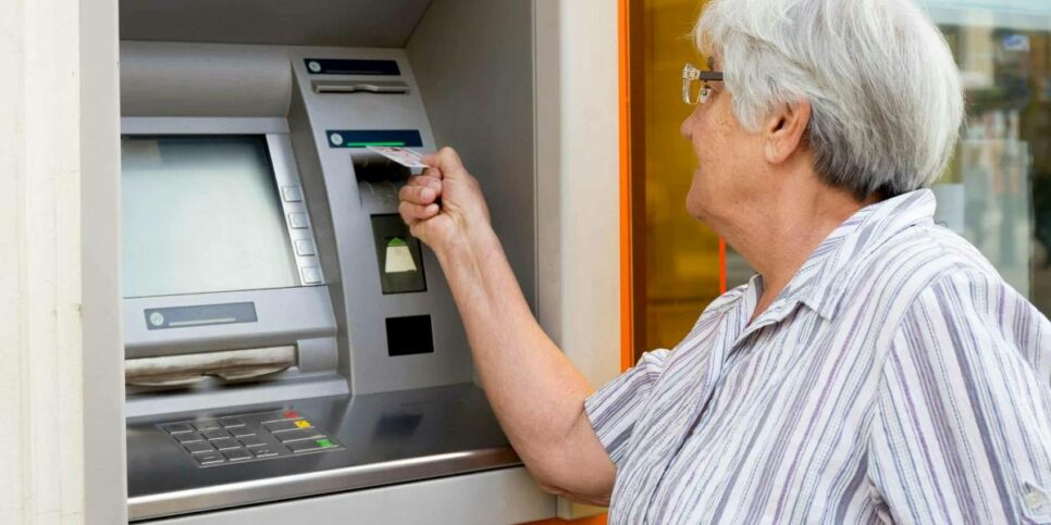 Atenção aposentados: INSS envia aviso