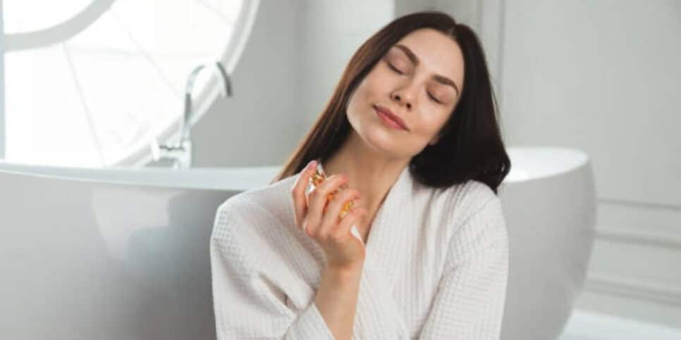 - de R$ 50? Perfumes femininos que custam pouco (Foto: iStock)