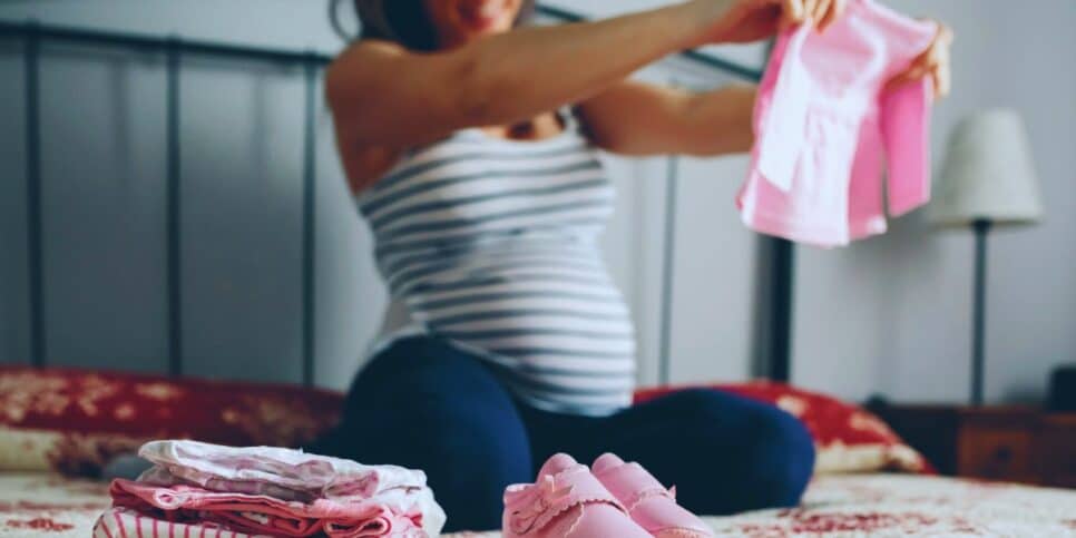Mães, Famílias, Enxoval do CRAS para gestantes (Foto: Reprodução/ Canva)