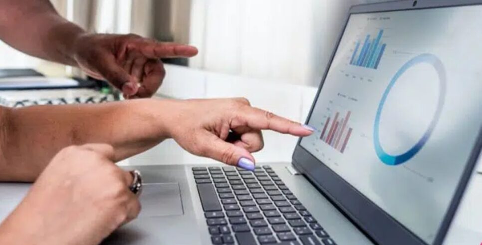 Bancos são obrigados a enviar dados de clientes a estados (Foto: Reprodução/ Freepik)