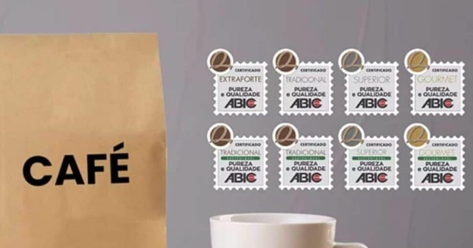 A fim de comprar o café com segurança, o consumidor deve ficar de olho nos selos de qualidade da ABIC (Foto Reprodução/G1)